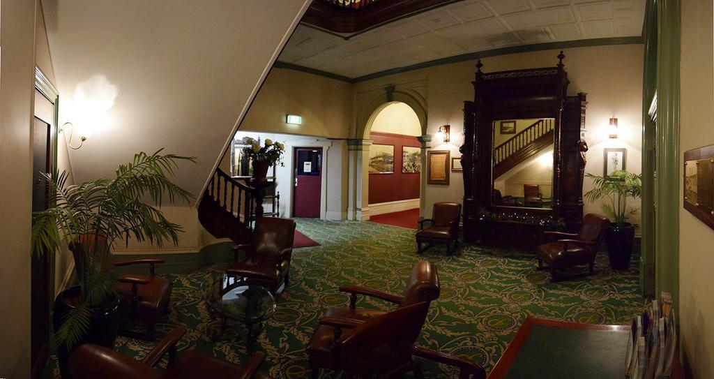 The Palace Hotel Kalgoorlie Extérieur photo